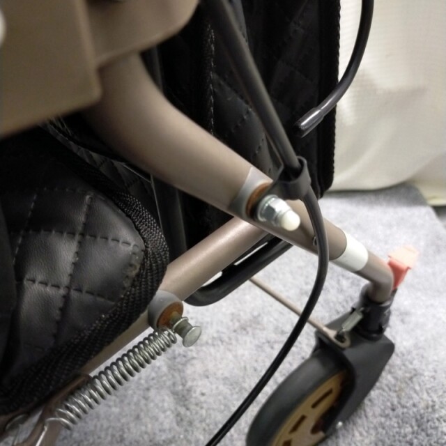 【Bランク 中古 歩行器】アイルリンク アイルウォークα (HK-5529)