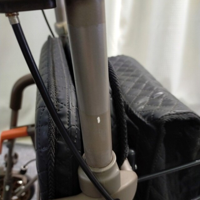 【Bランク 中古 歩行器】アイルリンク アイルウォークα (HK-5529)