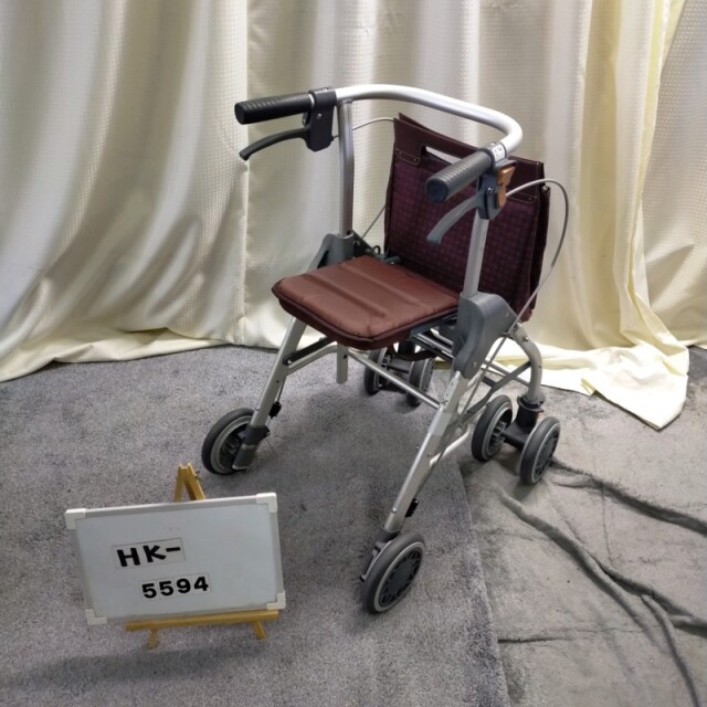 【Bランク 中古 歩行器】幸和製作所 テイコブリトルスリム WAW04 (HK