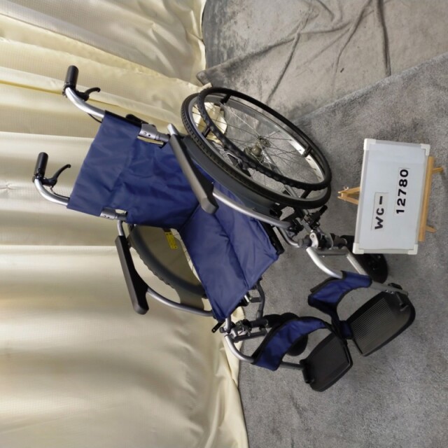 【Bランク 中古 車椅子】ミキ 自走式車椅子 カルッタ CRT-3LoPU (WC-