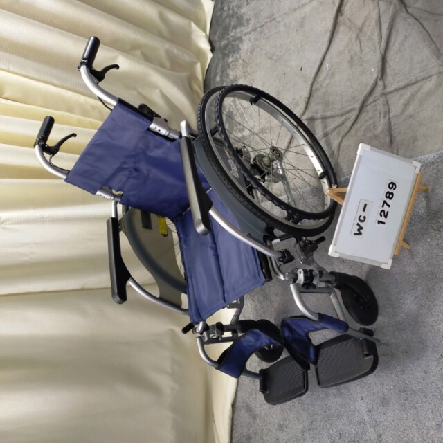 【Bランク 中古 車椅子】ミキ 自走式車椅子 カルッタ CRT-3LoPU (WC-