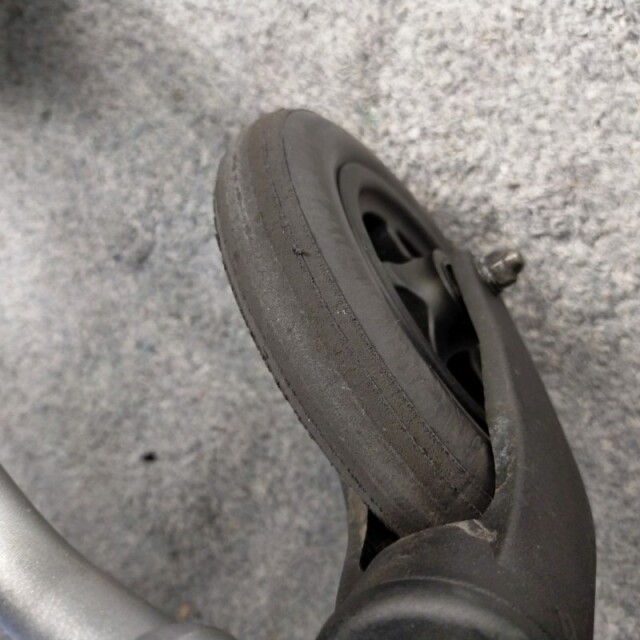 【Bランク 中古 車椅子】ミキ 介助式車椅子 カルッタ CRT-4LoPU (WC-