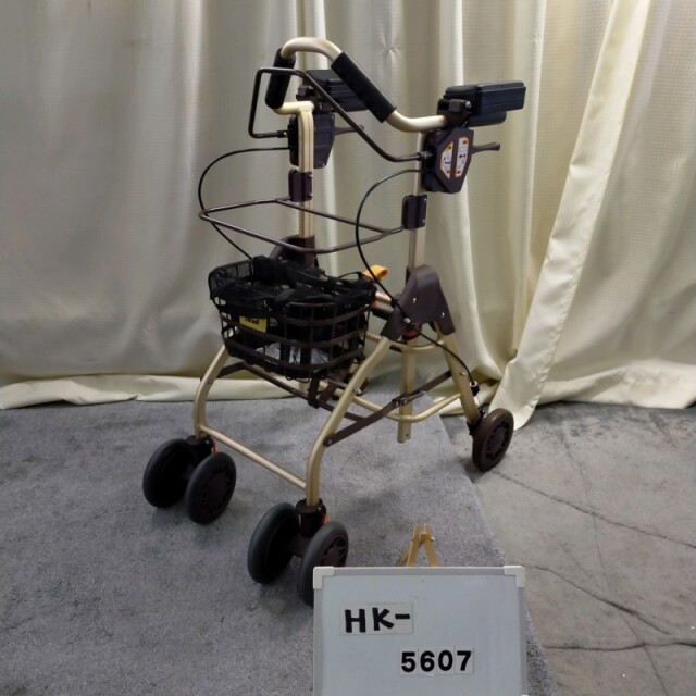 【Bランク 中古 歩行器】幸和製作所 テイコブリトルホームF WAW18 (H