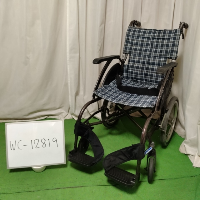 【Bランク 中古 車椅子】カワムラサイクル 介助式車椅子 ウェイビッ