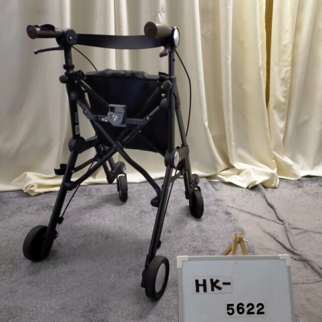【Bランク 中古 歩行器】幸和製作所 サンティノ WAG02 (HK-5622)