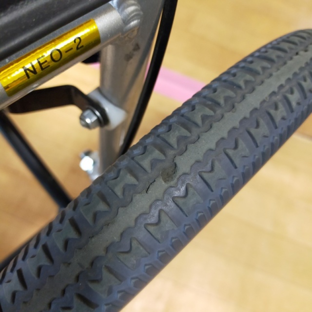 【Aランク 中古 車椅子】 日進医療器　介助式 車椅子　NEO-2　(WC-12