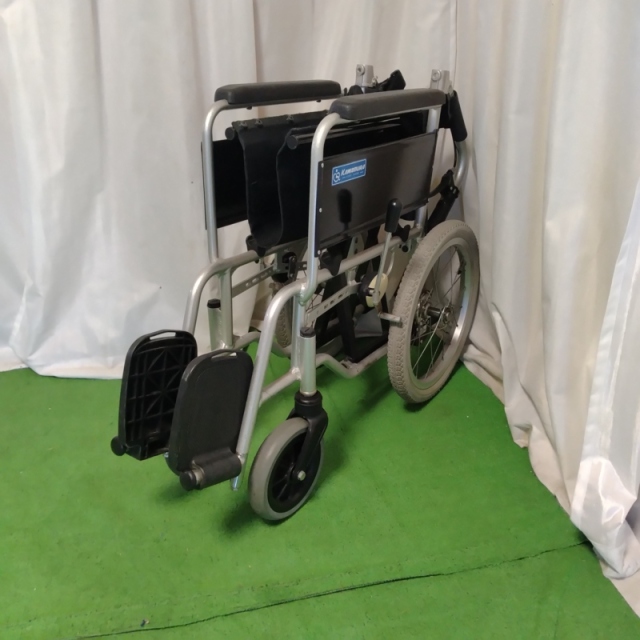 【Bランク 中古 車椅子】カワムラサイクル 自走式車椅子 BM22-42SB-M