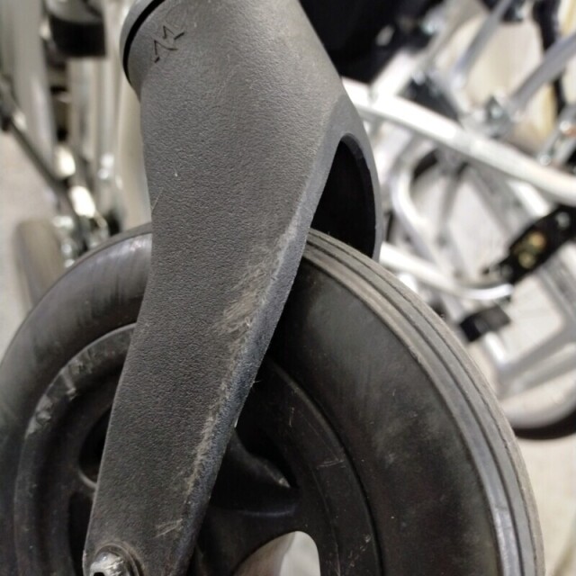 【Bランク 中古 車椅子】ミキ 介助式 車椅子 イージーフィット MEF-1