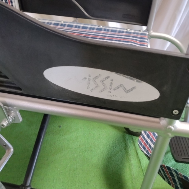 【Bランク 中古 車椅子】 日進医療器 介助式 車椅子 NEO-2 (WC-12766