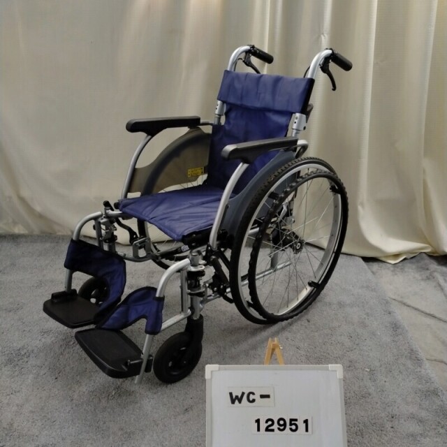 【Bランク 中古 車椅子】ミキ 自走式車椅子 カルッタ CRT-3LoPU (WC-