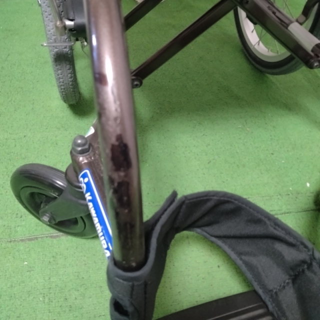 【Aランク 中古 車椅子】カワムラサイクル　介助式車椅子　ウェイビ