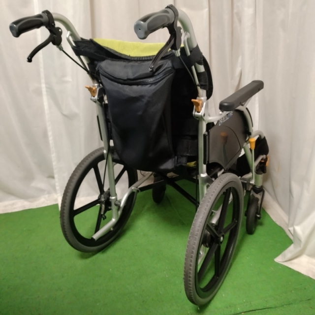 Aランク 中古 車椅子】松永製作所 介助式車椅子 ネクストコア NEXT-21B