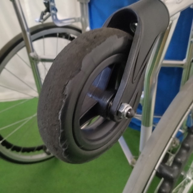 【Bランク 中古 車椅子】日進医療器 自走式車椅子 NA-L8α Aパッケー