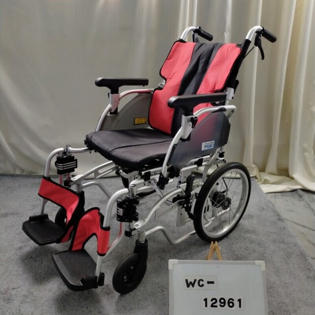 【Bランク 中古 車椅子】ミキ 介助式 車椅子 イージーフィット MEF-1