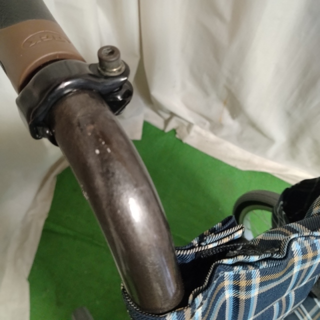 【Bランク 中古 車椅子】カワムラサイクル 介助式車椅子 ウェイビッ