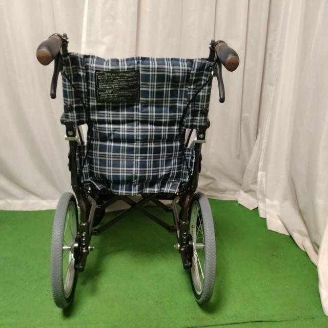 【Bランク 中古 車椅子】カワムラサイクル 介助式車椅子 ウェイビッ