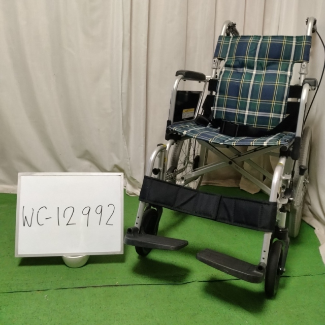 【中古 車椅子 Aランク】カワムラサイクル 介助式車椅子 KA818L-42B-