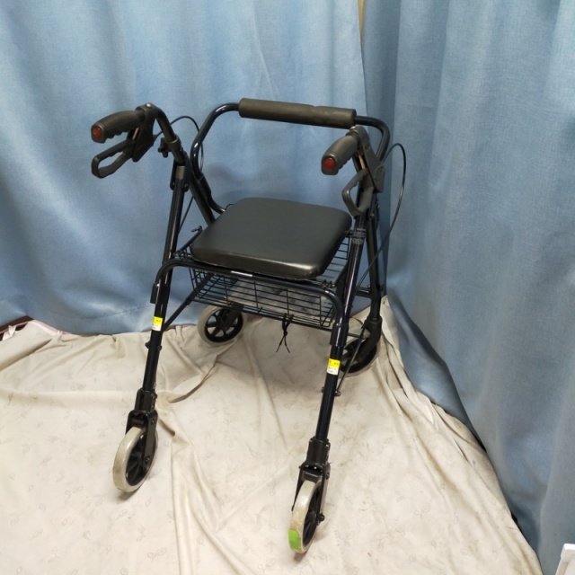 【Bランク 中古 歩行器】ウェルケアバンク あゆむくん WCFW4SAB (HK-