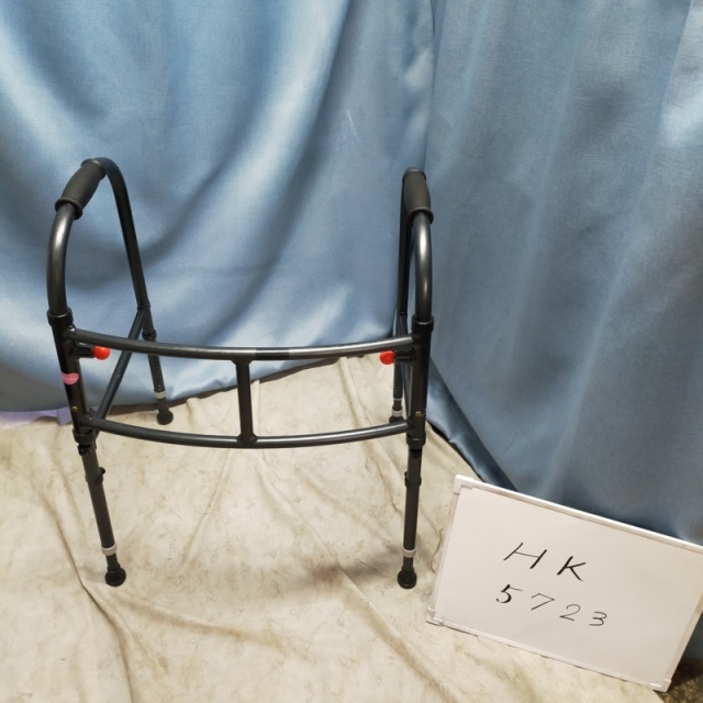【Bランク 中古 歩行器】Meme(ミーム) MgウォーカーM (HK-5723)