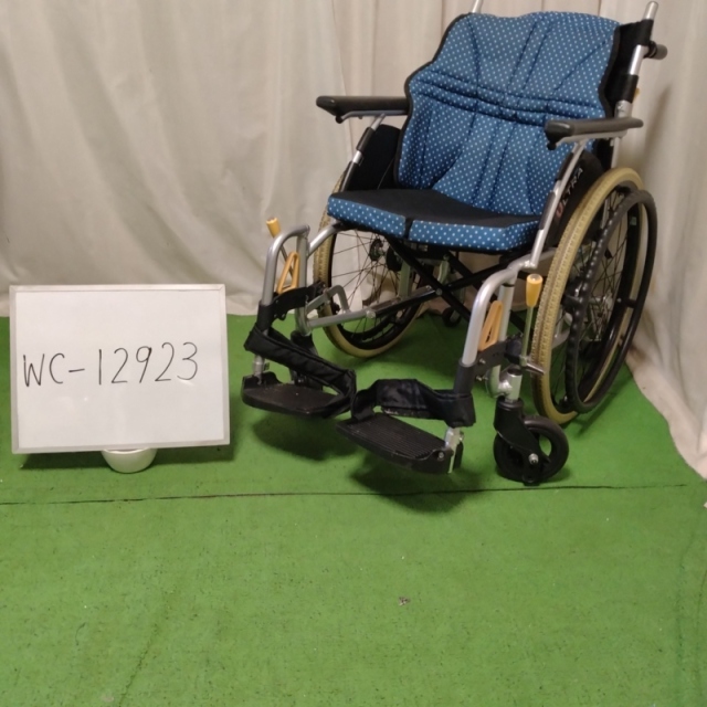 【Aランク 中古 車椅子】日進医療器 自走式車椅子 NA-U6(室内用)(WC-