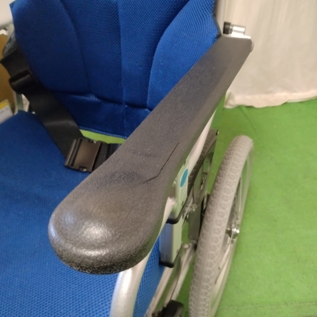 【Bランク 中古 車椅子】カワムラサイクル 介助式車椅子 KZ16-38 (WC