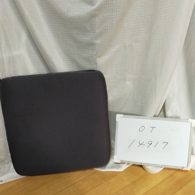 【Aランク 中古  車椅子クッション】バリライト ソロストレータス 56