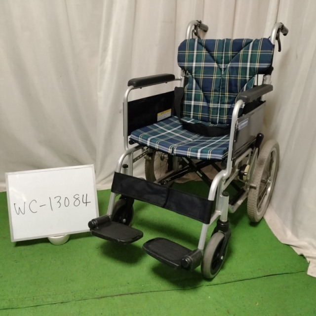 【Bランク 中古 車椅子】カワムラサイクル 介助式車椅子 BM16-42SB-M