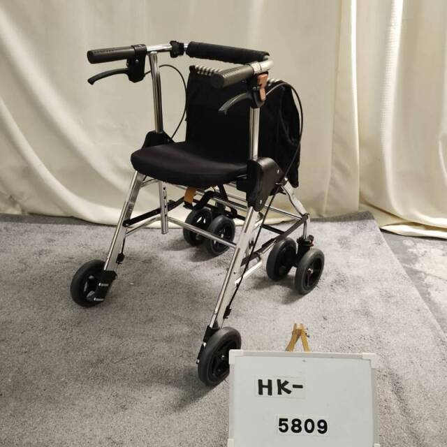 【Bランク 中古 歩行器】幸和製作所 テイコブリトルハイ HS05H (HK-5