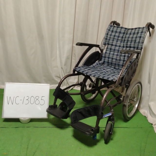 【Bランク 中古 車椅子】カワムラサイクル 介助式車椅子 ウェイビッ