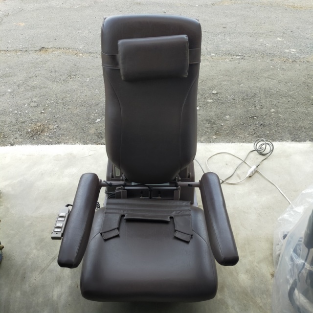 【Bランク 中古 昇降座椅子】コムラ製作所 独立宣言 ツイスト (OT-K7