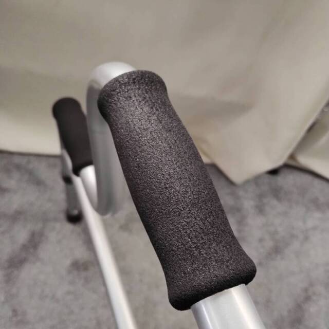 【Bランク 中古 歩行器】ラックヘルスケア 固定型歩行器2段式ハンド