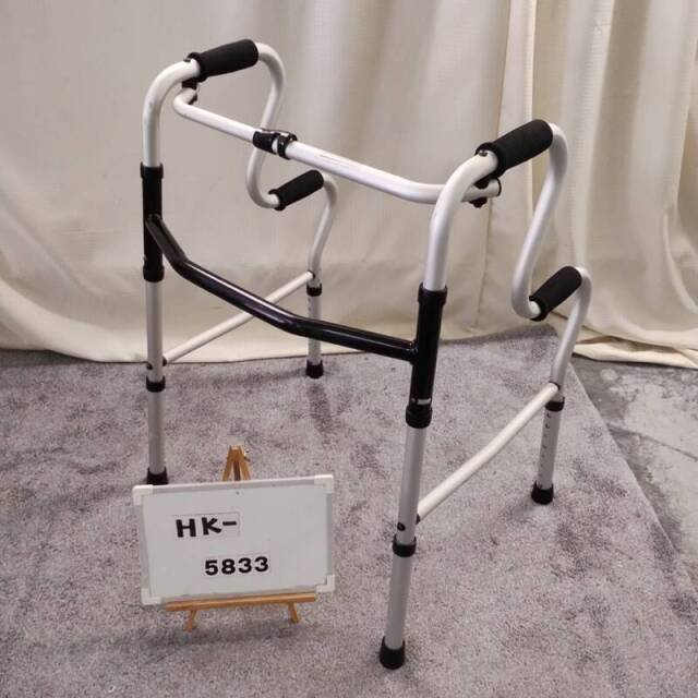 【Aランク 中古 歩行器】ウェルケアバンク モアウォーク 固定式二段 