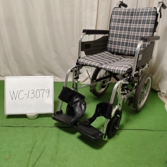 【Bランク 中古 車椅子】ミキ 介助式 車椅子 SKT-2 (WC-13079)