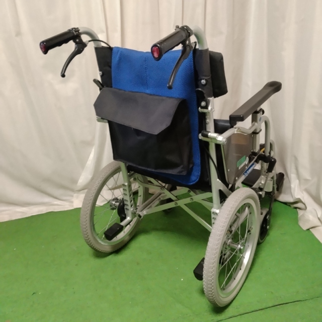 【Bランク 中古 車椅子】カワムラサイクル 介助式車椅子 KZ16-40 (WC