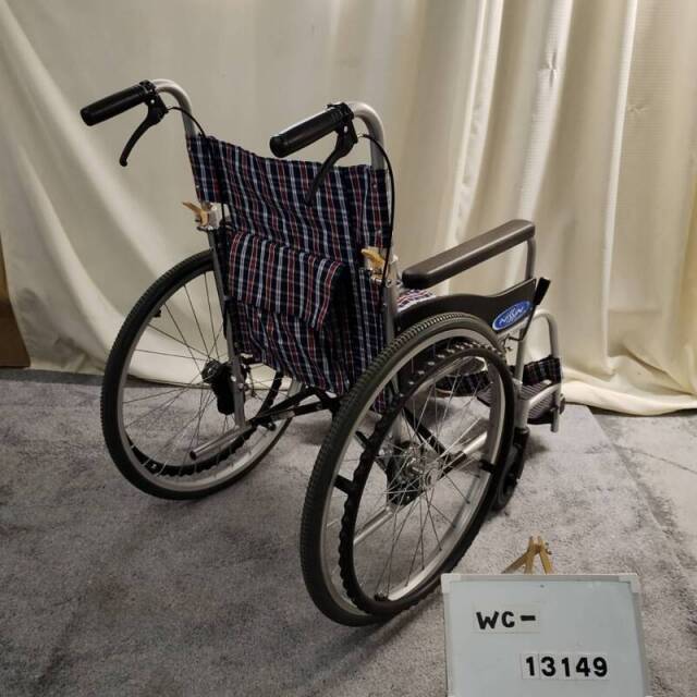 【Bランク 中古 車椅子】日進医療器 自走式車椅子 NEO-1  (WC-13149)