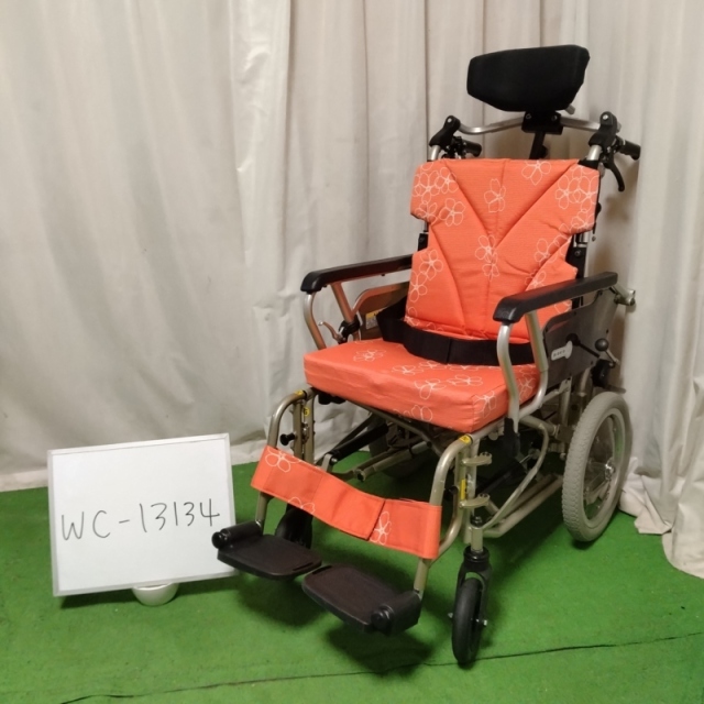【中古 リクライニング車椅子 Bランク】カワムラサイクル 介助式 あ