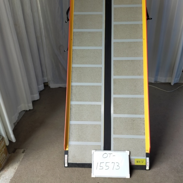 【Bランク 中古 スロープ】ケアメディックス ケアスロープ CS-285C (