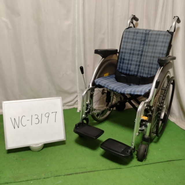 【Bランク 中古 車椅子】ミキ 自走式車椅子 SKT-5(WC-13197)