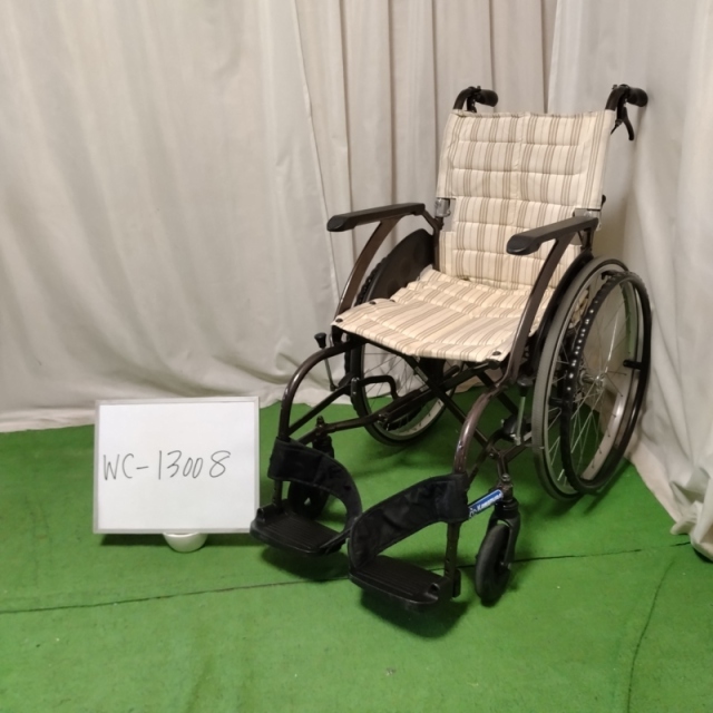【Bランク 中古 車椅子】カワムラサイクル 自走式車椅子 ウェイビッ