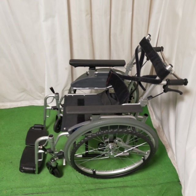 【Bランク 中古 車椅子】日進医療器 自走式車椅子 座王 NA-506W (室