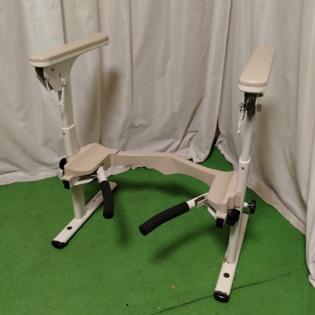 【Bランク 中古 手すり】アロン化成 洋式トイレ用フレーム S-はねあ