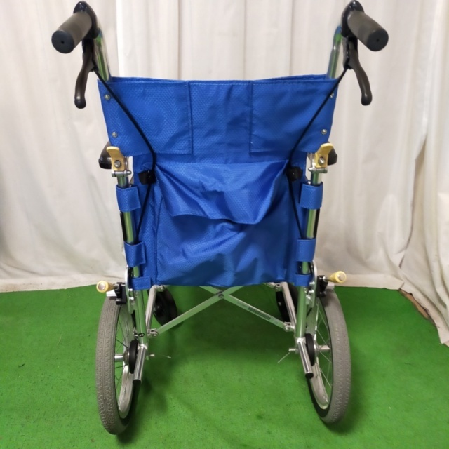 【Bランク 中古 車椅子】日進医療器 介助式車椅子 NAH-L7α Aパッケ