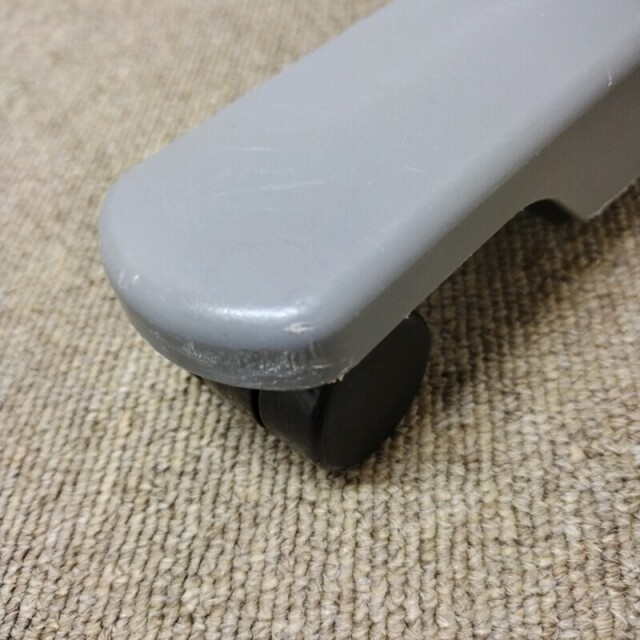 【Bランク 中古 昇降式介護テーブル】パラマウントベッド サイドテー