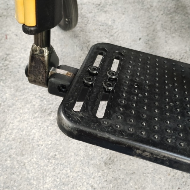 【Bランク 中古 車椅子】松永製作所 介助式車椅子 ネクストコア・ア