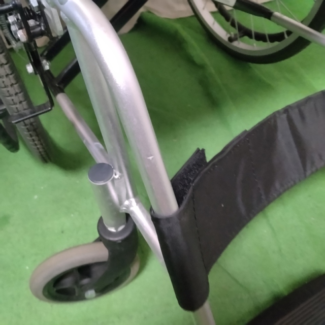 【Bランク 中古 車椅子】ミキ 自走式車椅子 USG-1 (WC-13277)