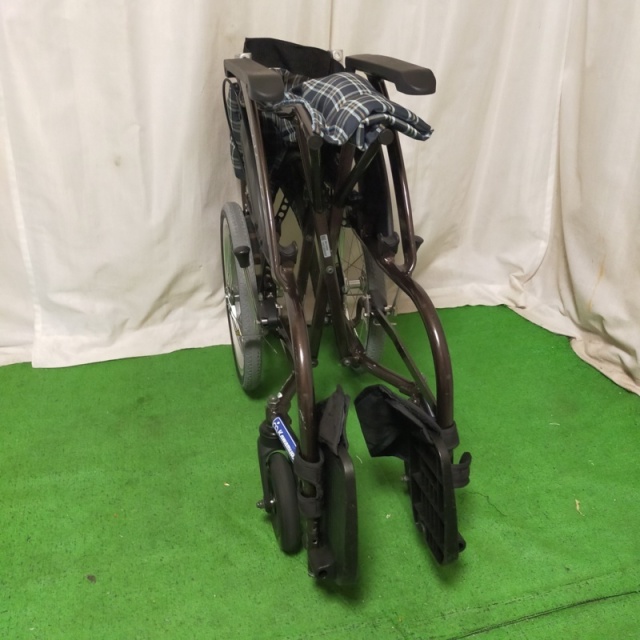 【Bランク 中古 車椅子】カワムラサイクル 介助式車椅子 ウェイビッ