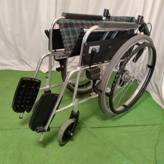 【Bランク 中古 車椅子】ミキ 自走式車椅子 MP-43JD (WC-13269)