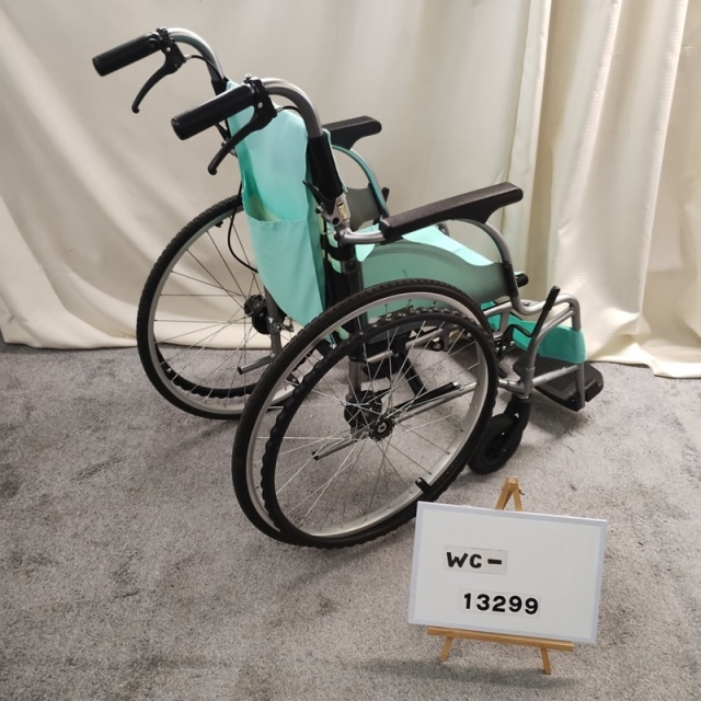 【Bランク 中古 車椅子】ミキ 自走式車椅子 カルッタ CRT-1PU (WC-13
