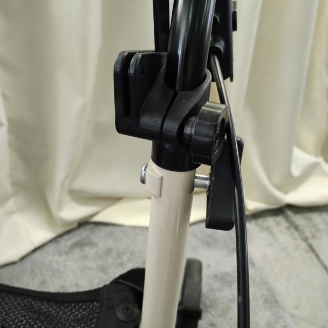 【Bランク 中古 歩行器】アロン化成 ショッピングターン 532-325（HK