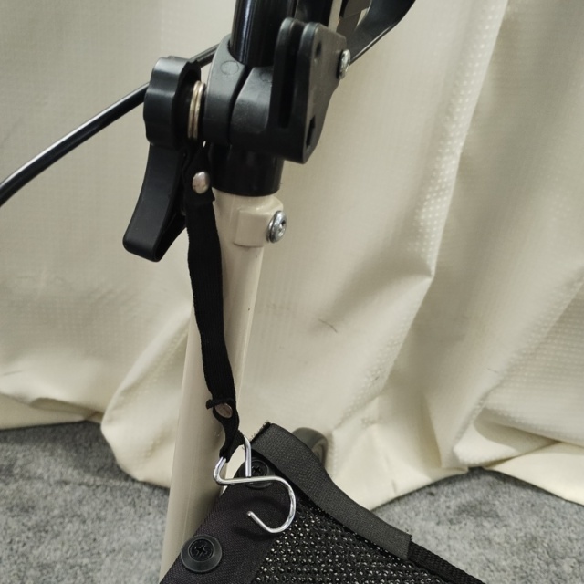 【Bランク 中古 歩行器】アロン化成 ショッピングターン 532-325（HK